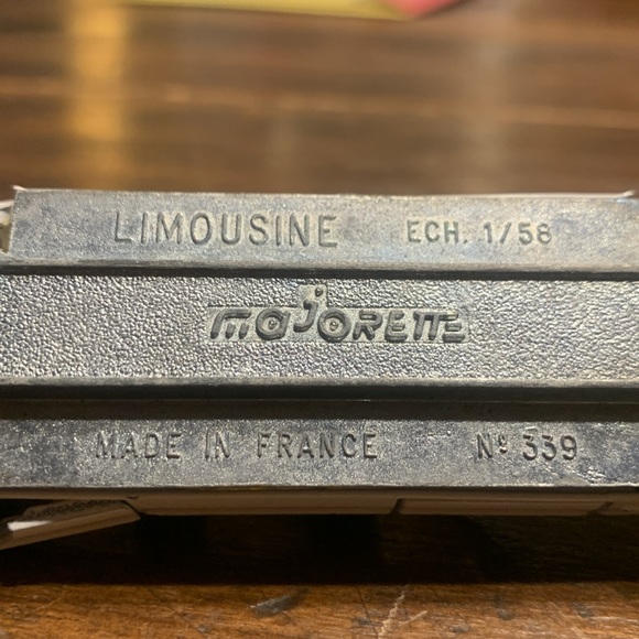 1985 CADILLAC LIMOUSINE MAJORETTE FRANCE 1/58 Number 339 - Picture 10 of 15